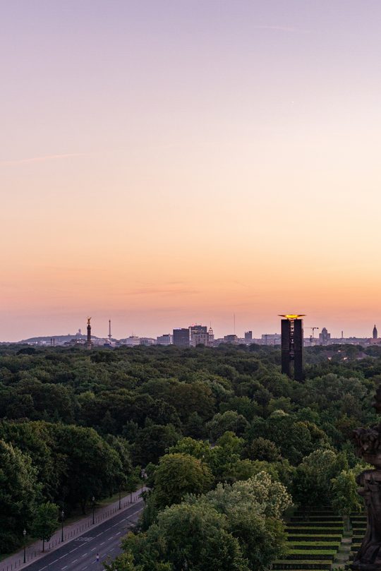 CHASING BERLIN SUNSETS: THE BEST PLACE TO CATCH THE LAST LIGHT OF DAY
