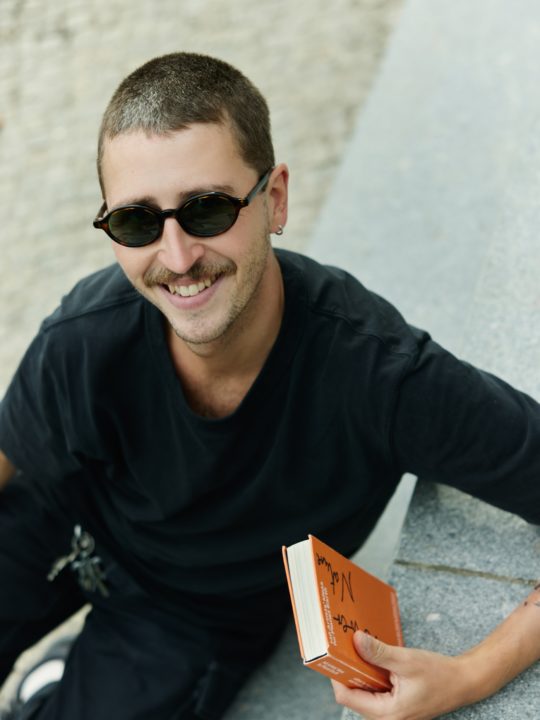 A BERLIN PAUSE BETWEEN PAGES