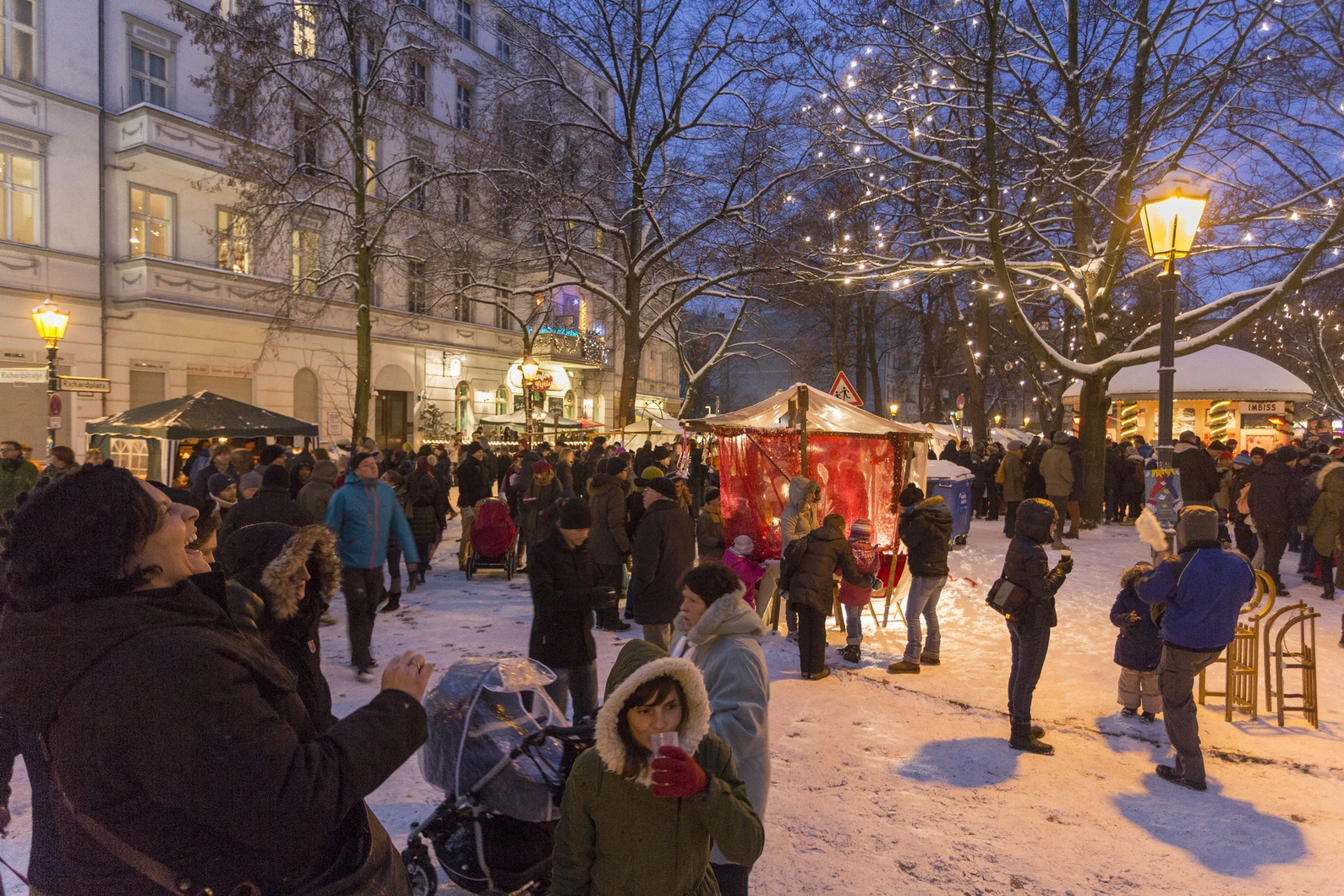 BERLIN’S TOP 5 CHRISTMAS MARKETS, WHERE THE CITY REINVENTS WINTER MAGIC